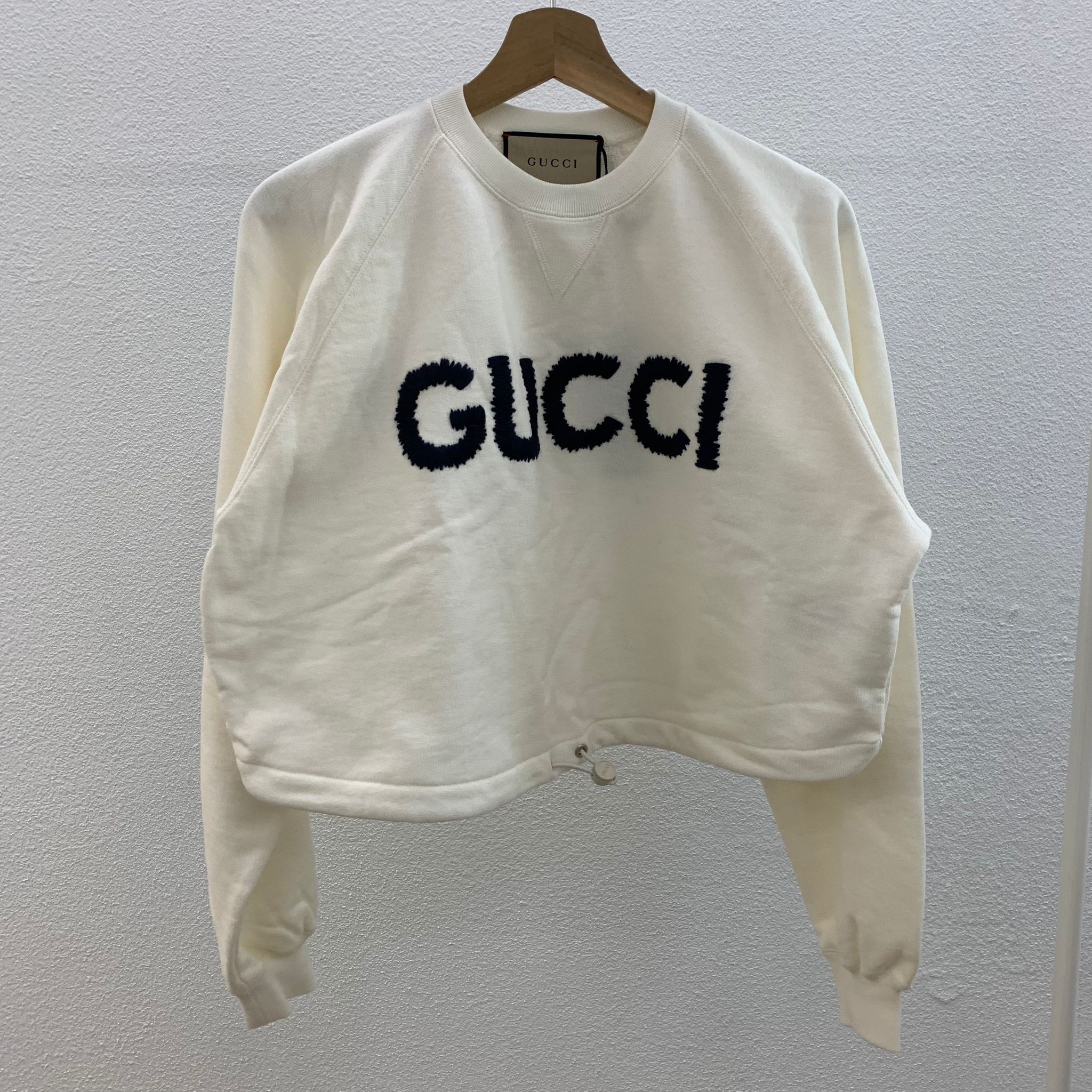 Gucci 刺繡LOGO短版抽繩大學T