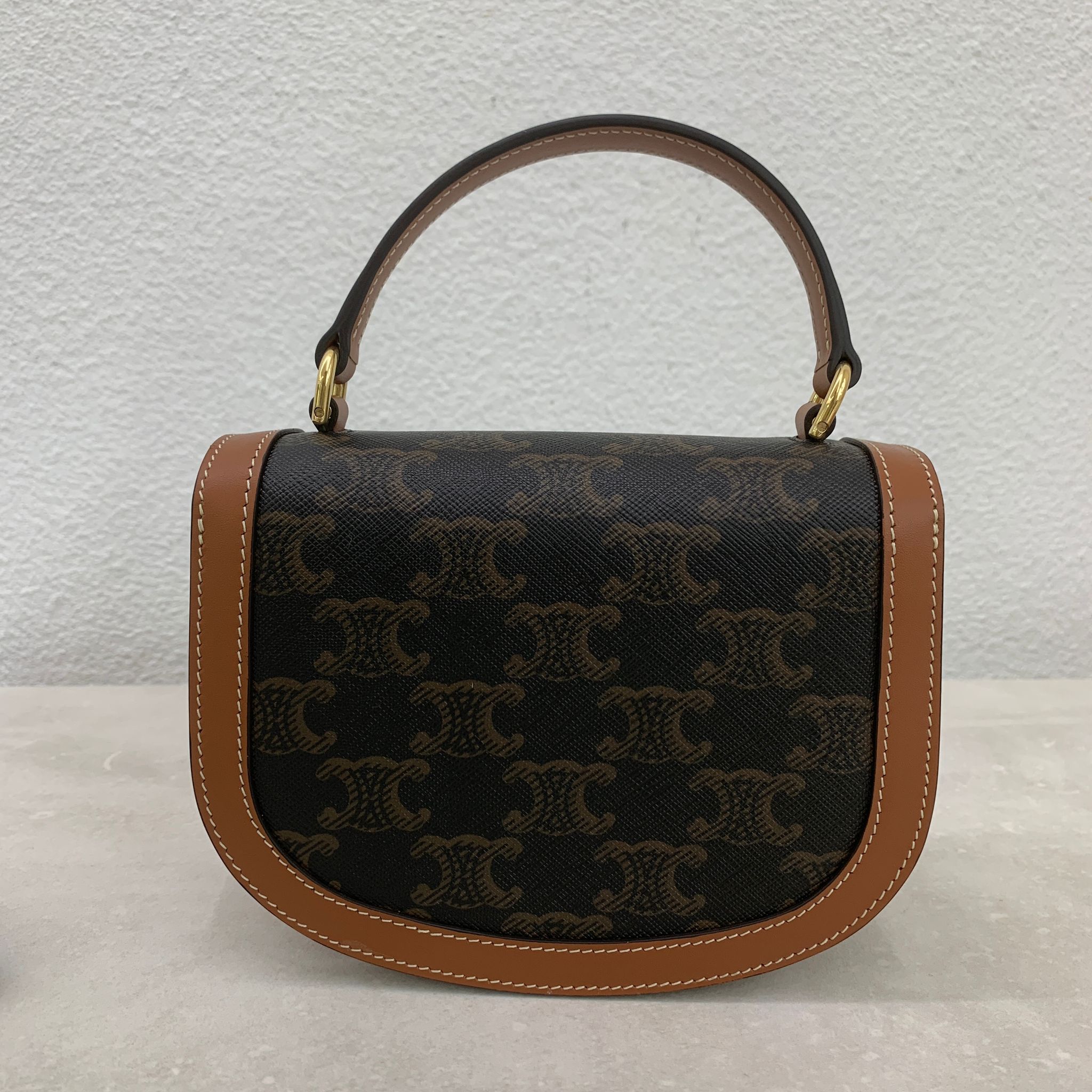 Celine Besace mini bag 手把凱旋馬鞍包