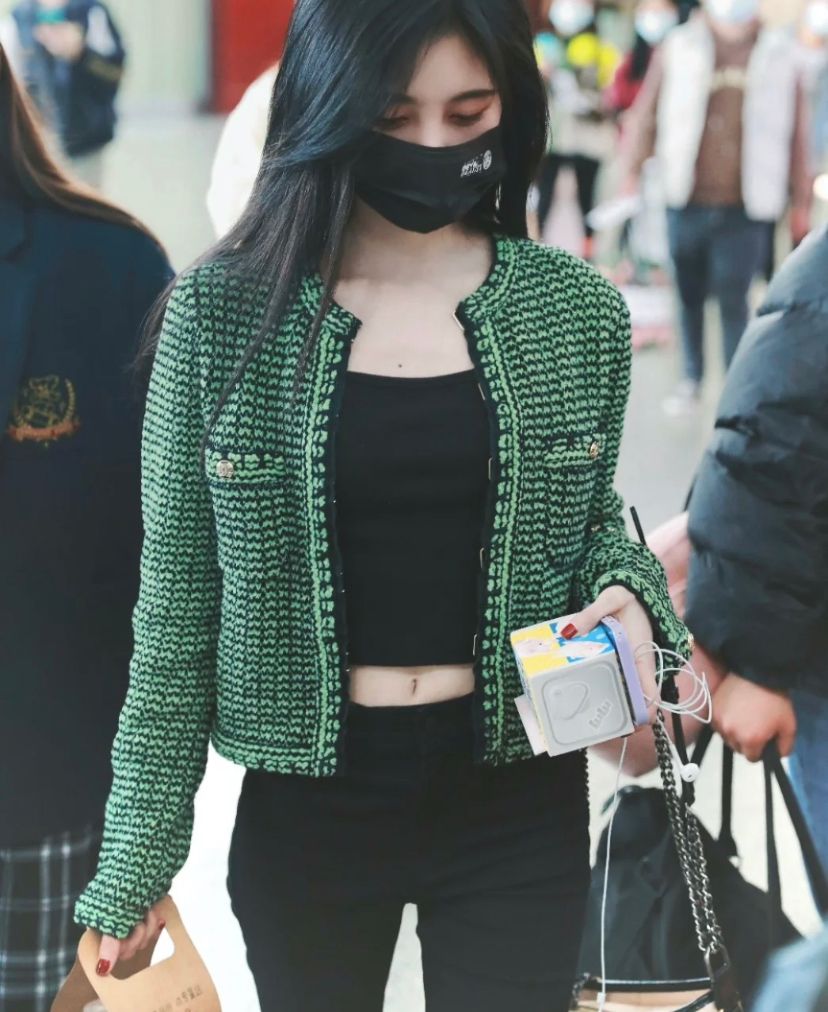 Chanel 21P 綠黑編織外套