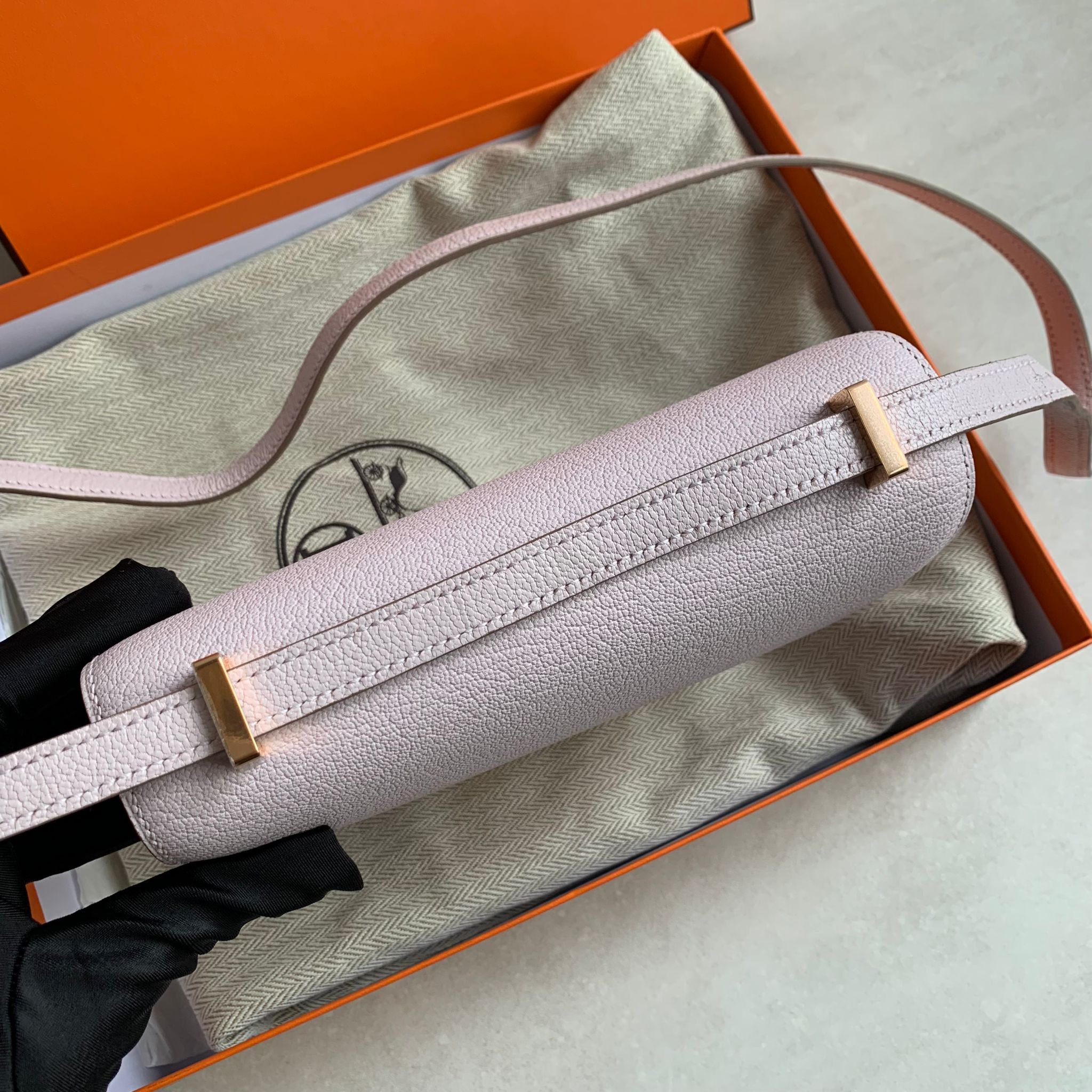 Hermès 夢幻紫 康康 19 金釦