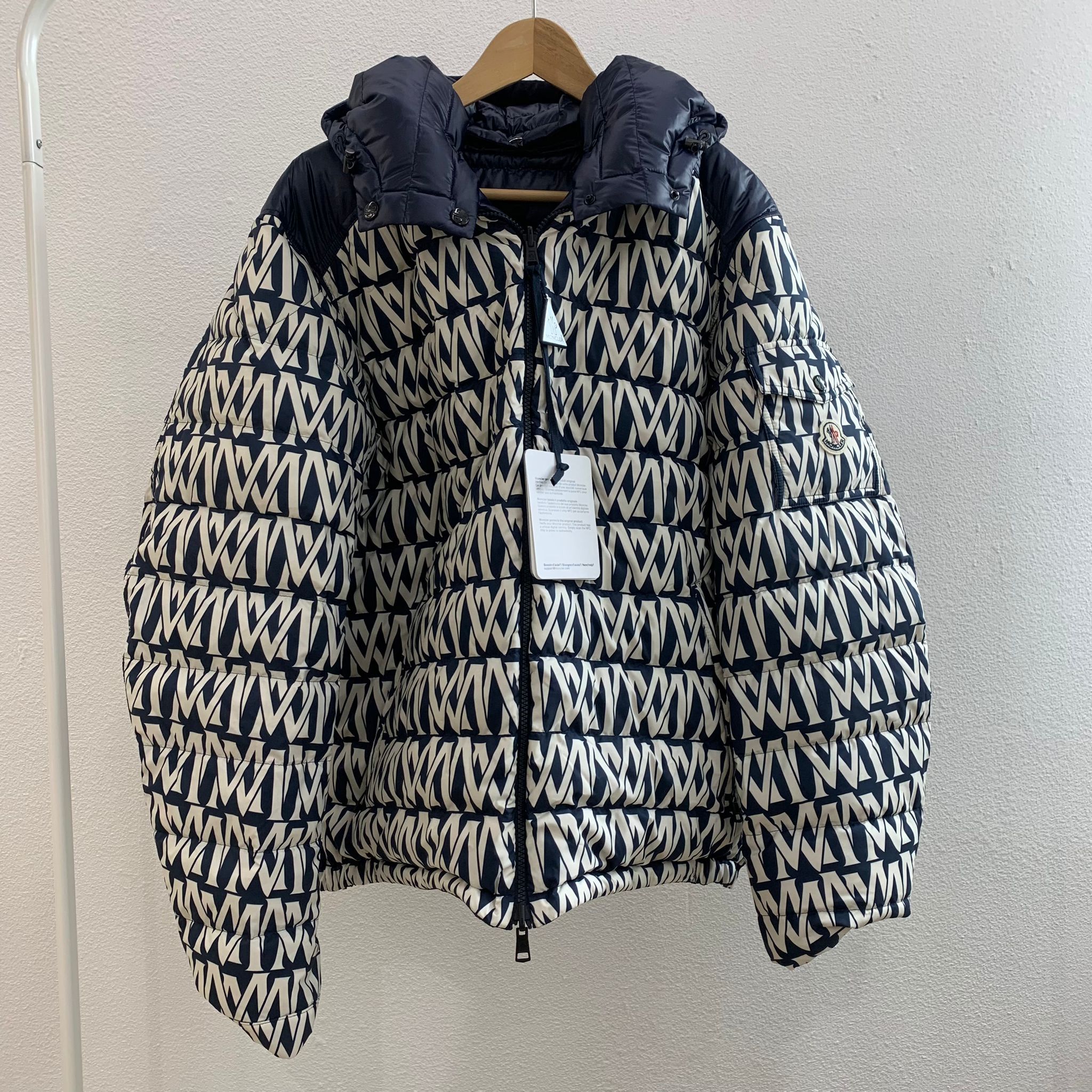 Moncler Tablasses 深藍雙面羽絨外套