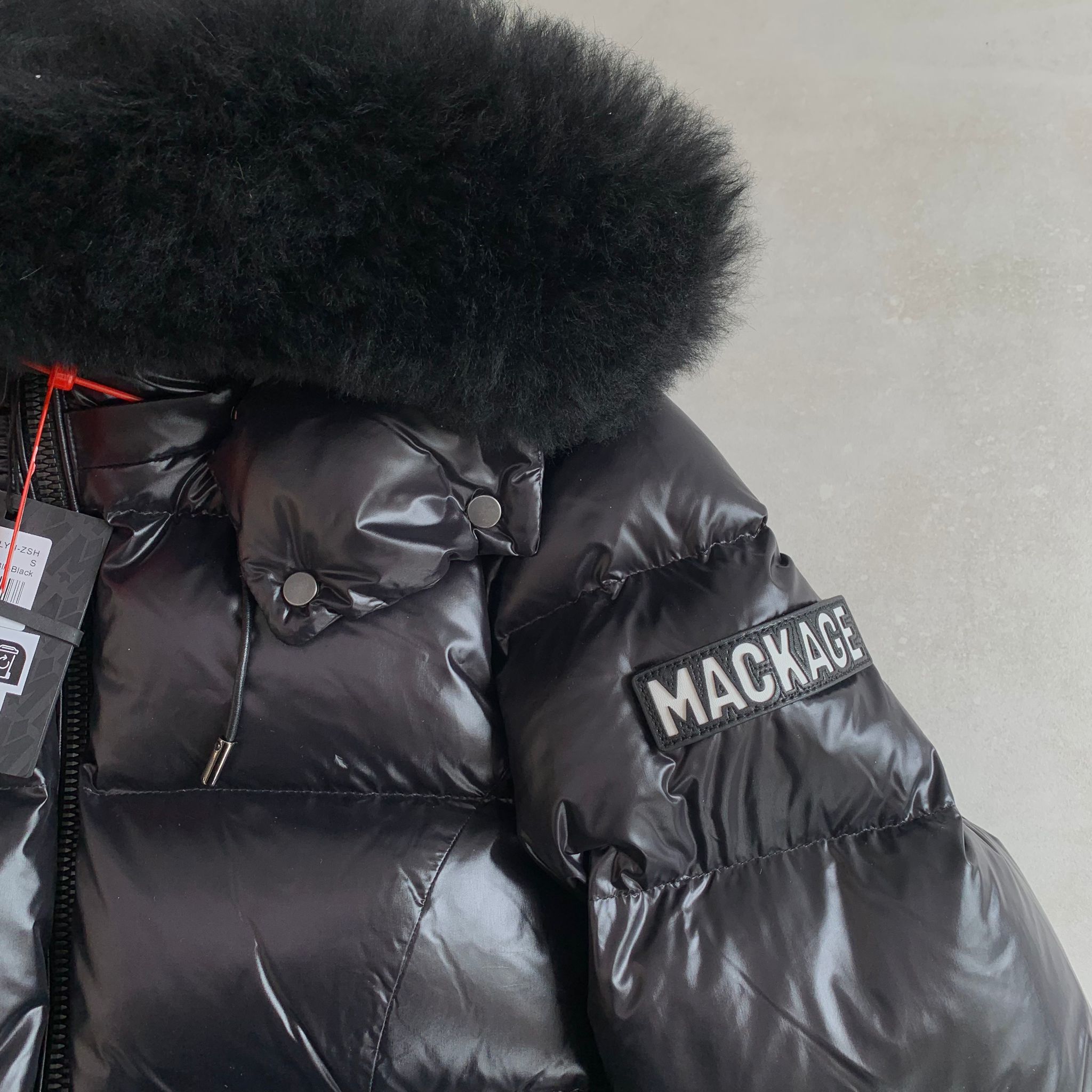 Mackage Madalyn黑色羽絨服