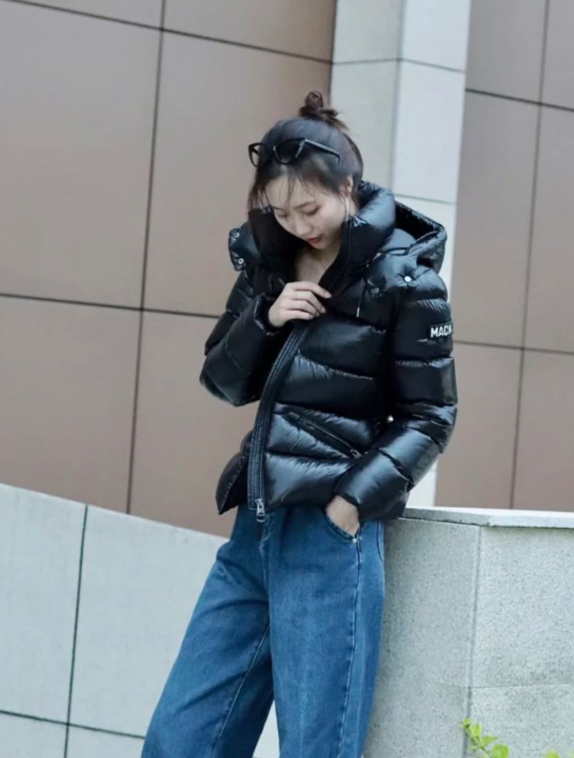 Mackage Madalyn黑色羽絨服