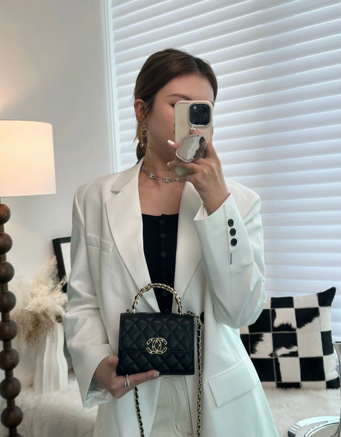 Chanel 23p kelly黑金手柄中號