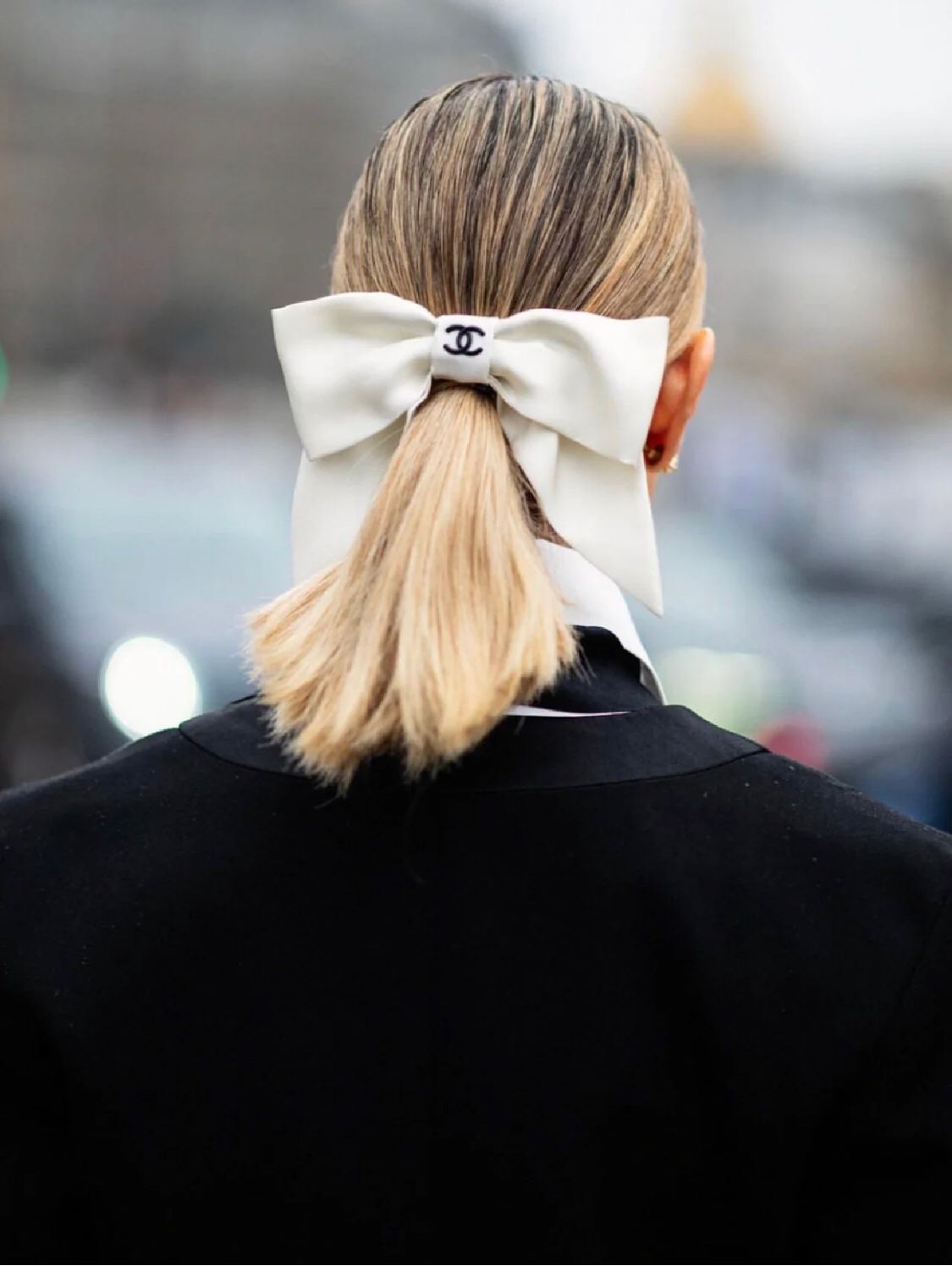 Chanel 白色蝴蝶結髮夾