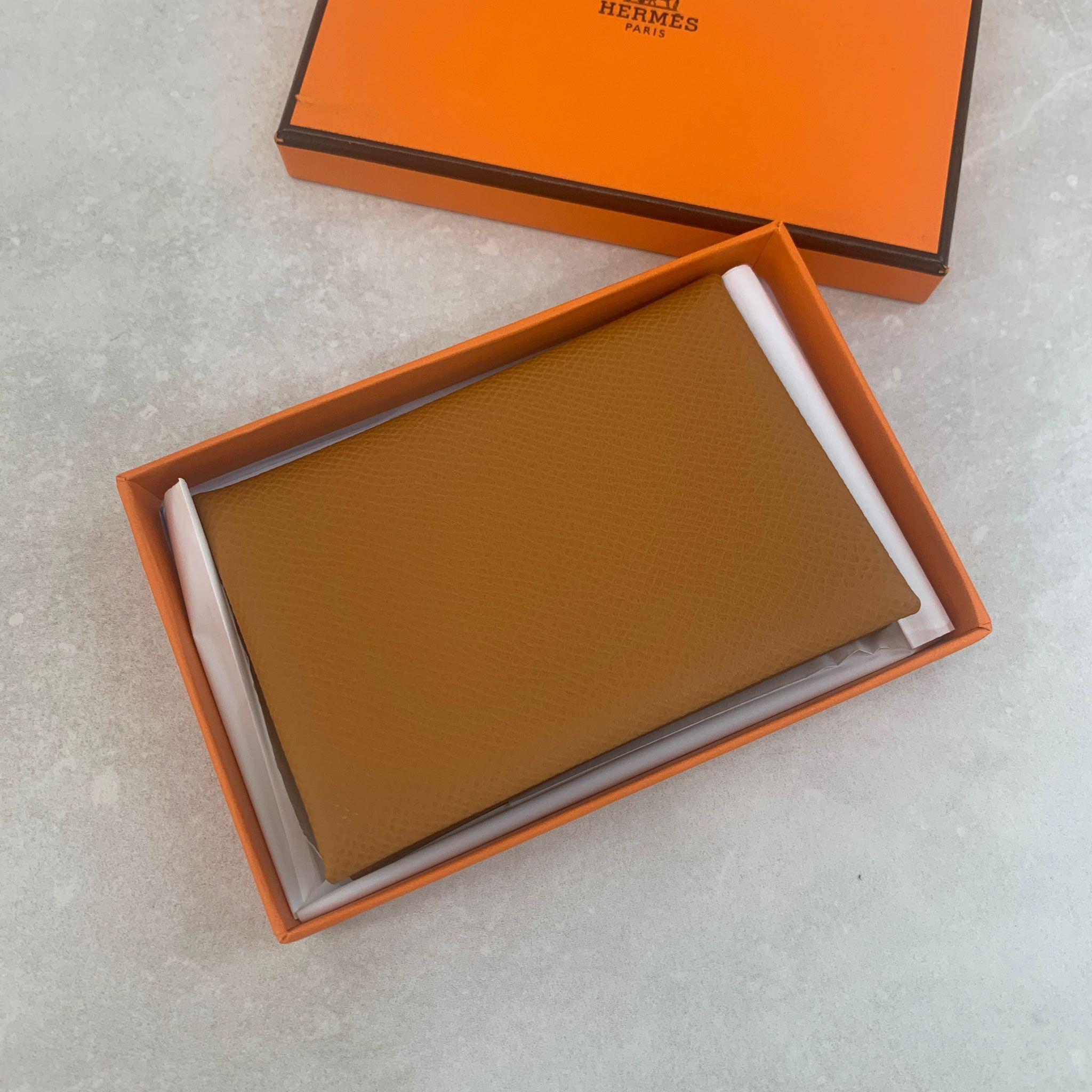 Hermès Calvi Duo 焦糖色