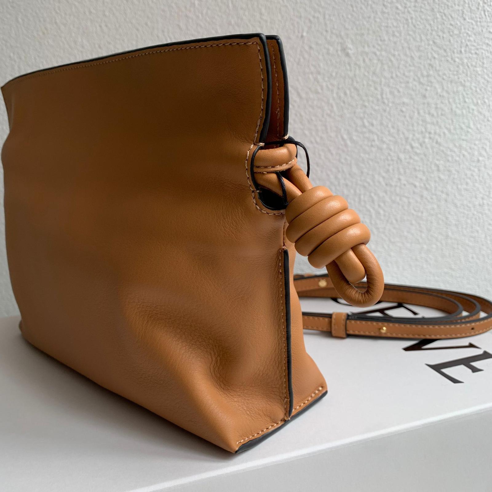 LOEWE mini flamenco 焦糖福袋包