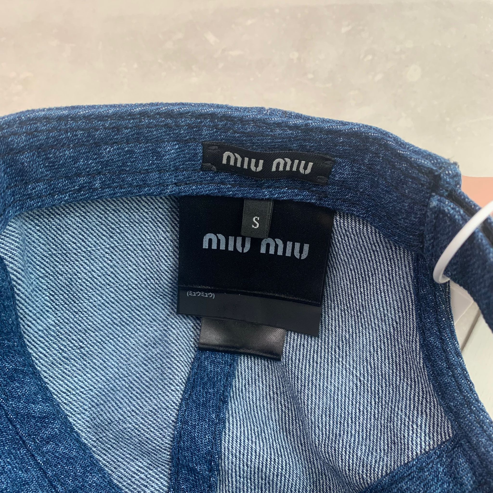 MIUMIU 單寧棒球帽