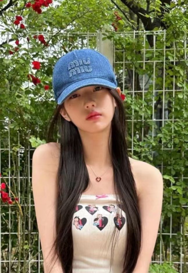 MIUMIU 單寧棒球帽