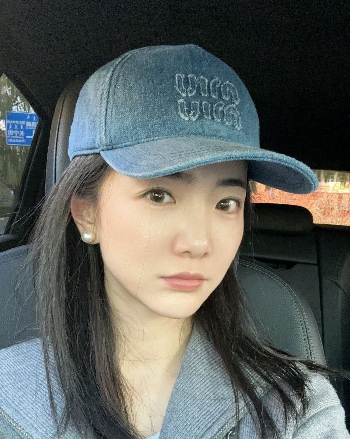 MIUMIU 單寧棒球帽