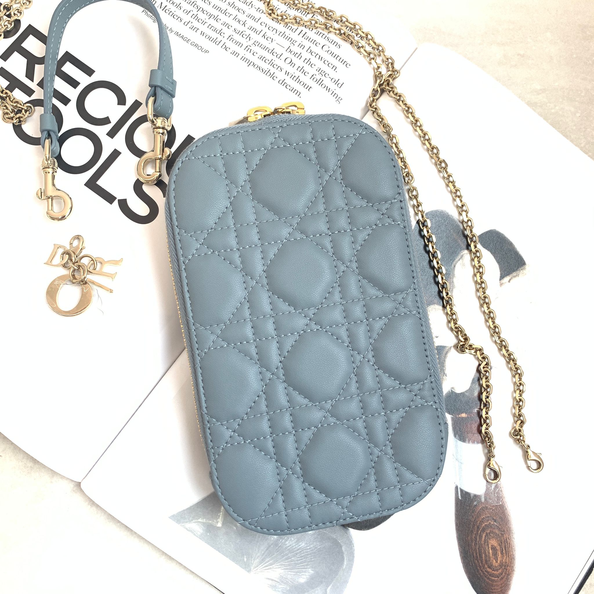 Dior Lady Call'in 天藍色手機包
