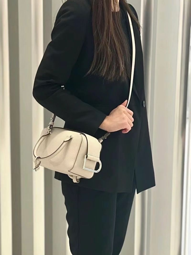 Delvaux cool box nano 燕麥色sesame