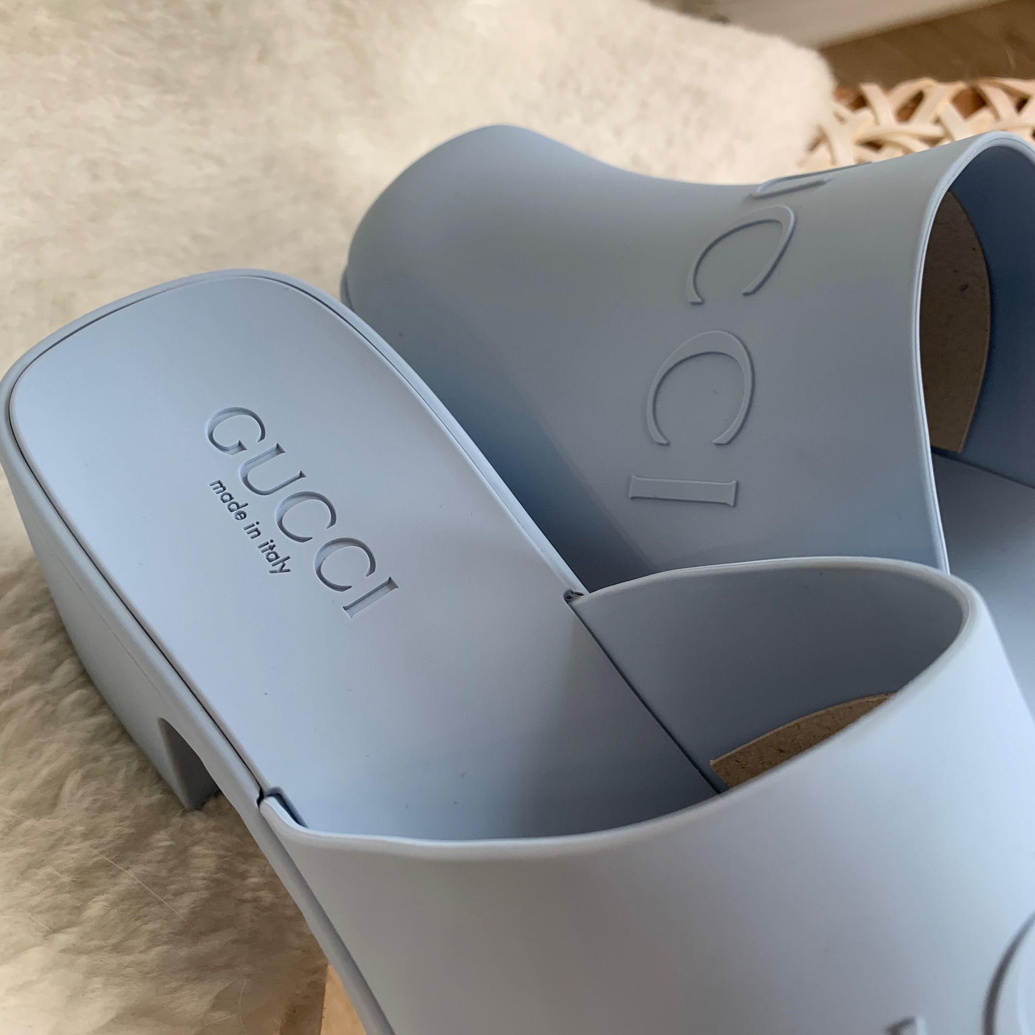 Gucci 天藍色穆勒厚底涼鞋