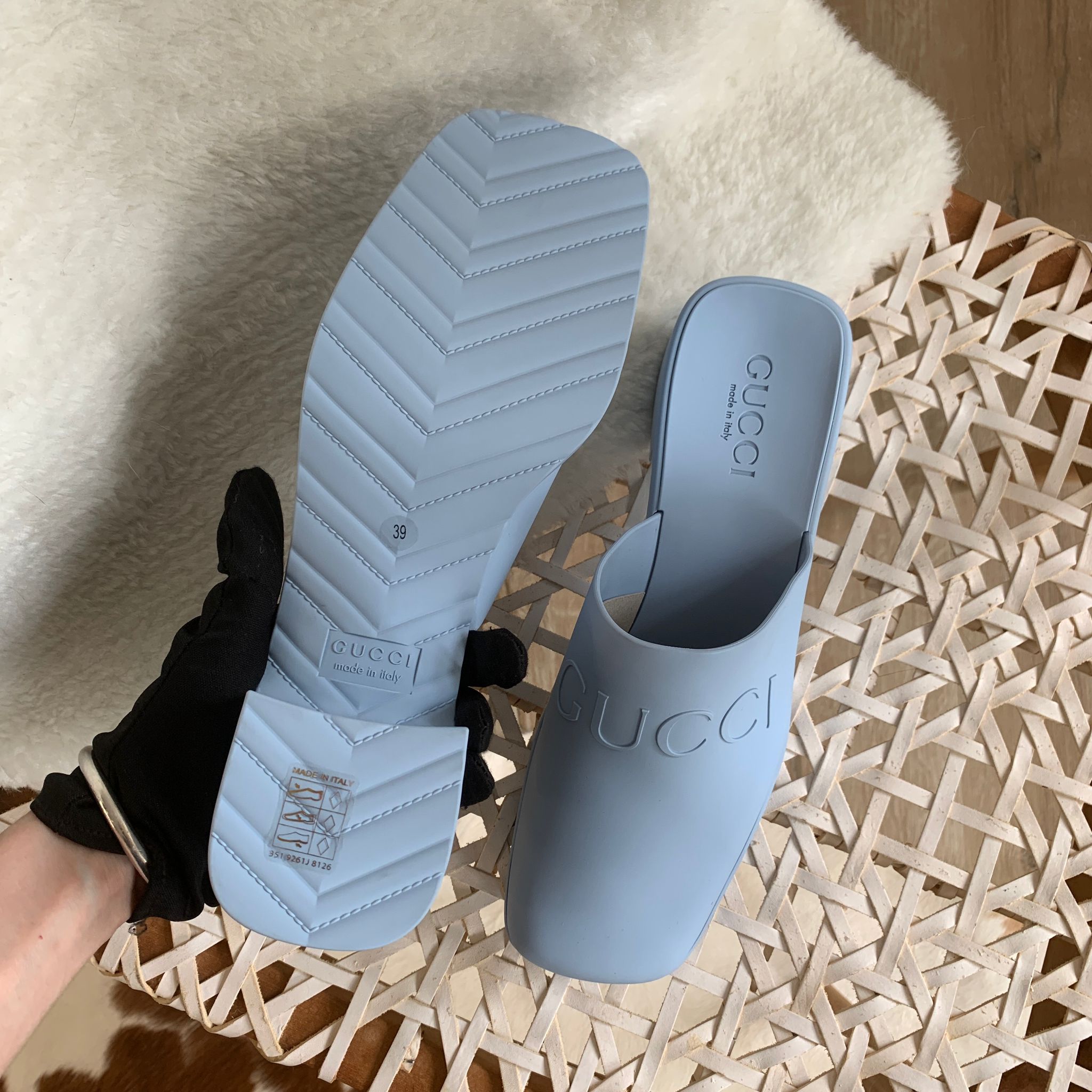 Gucci 天藍色穆勒厚底涼鞋