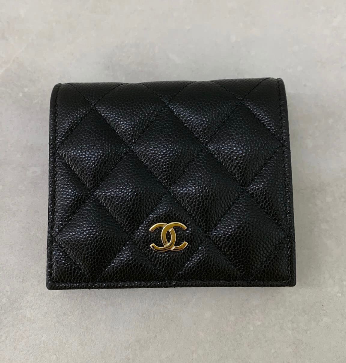 Chanel 新款對開短夾荔枝金扣