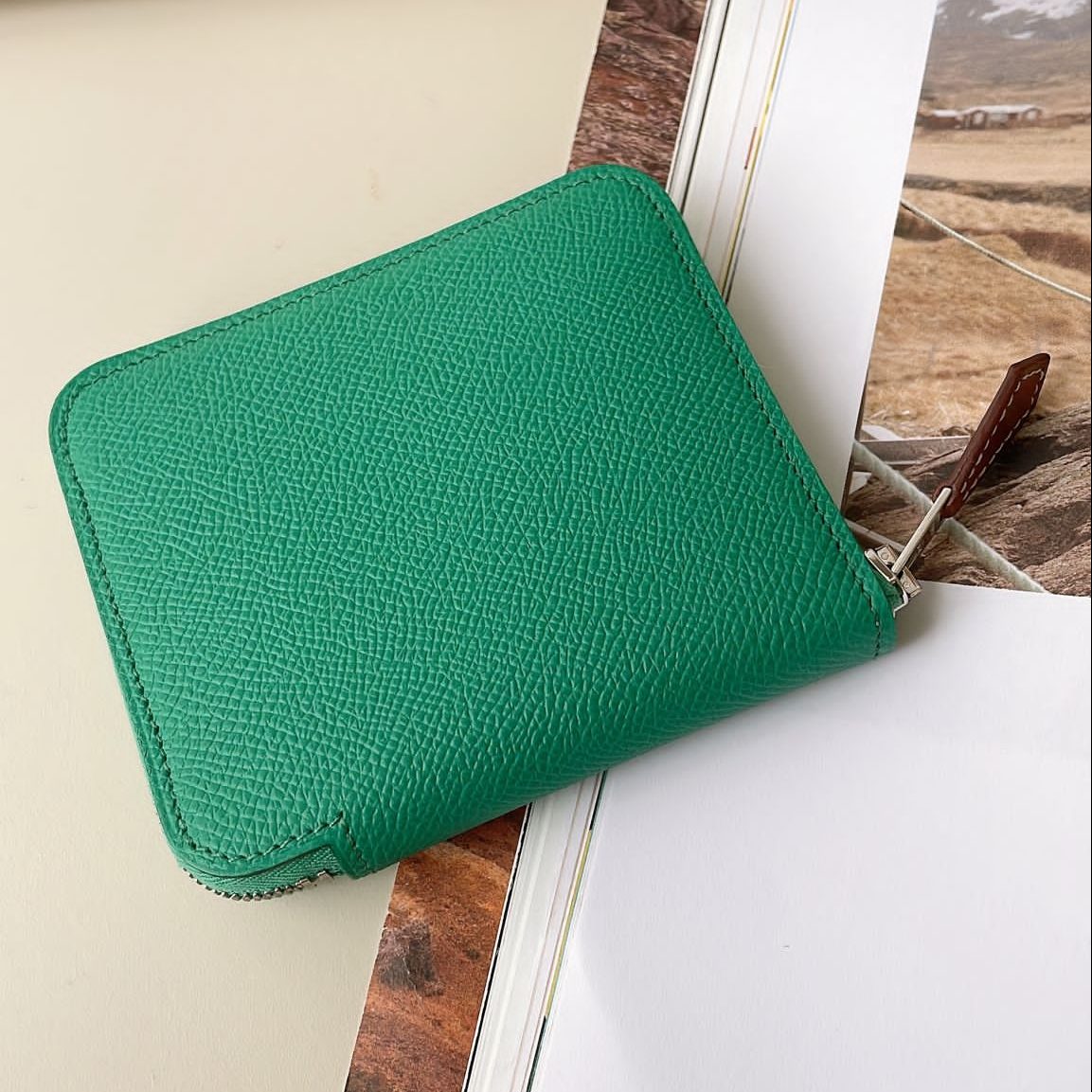 Hermès Silk’In 綠色絲巾短夾