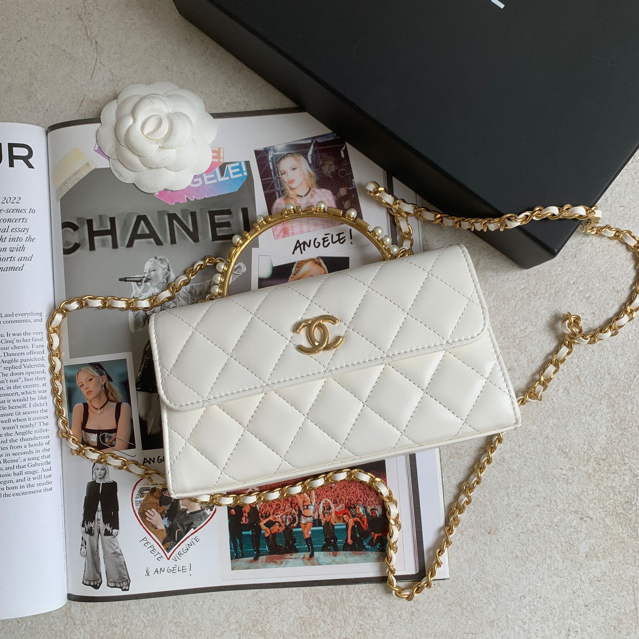 Chanel 23B 白色珍珠 Logo手把長方包