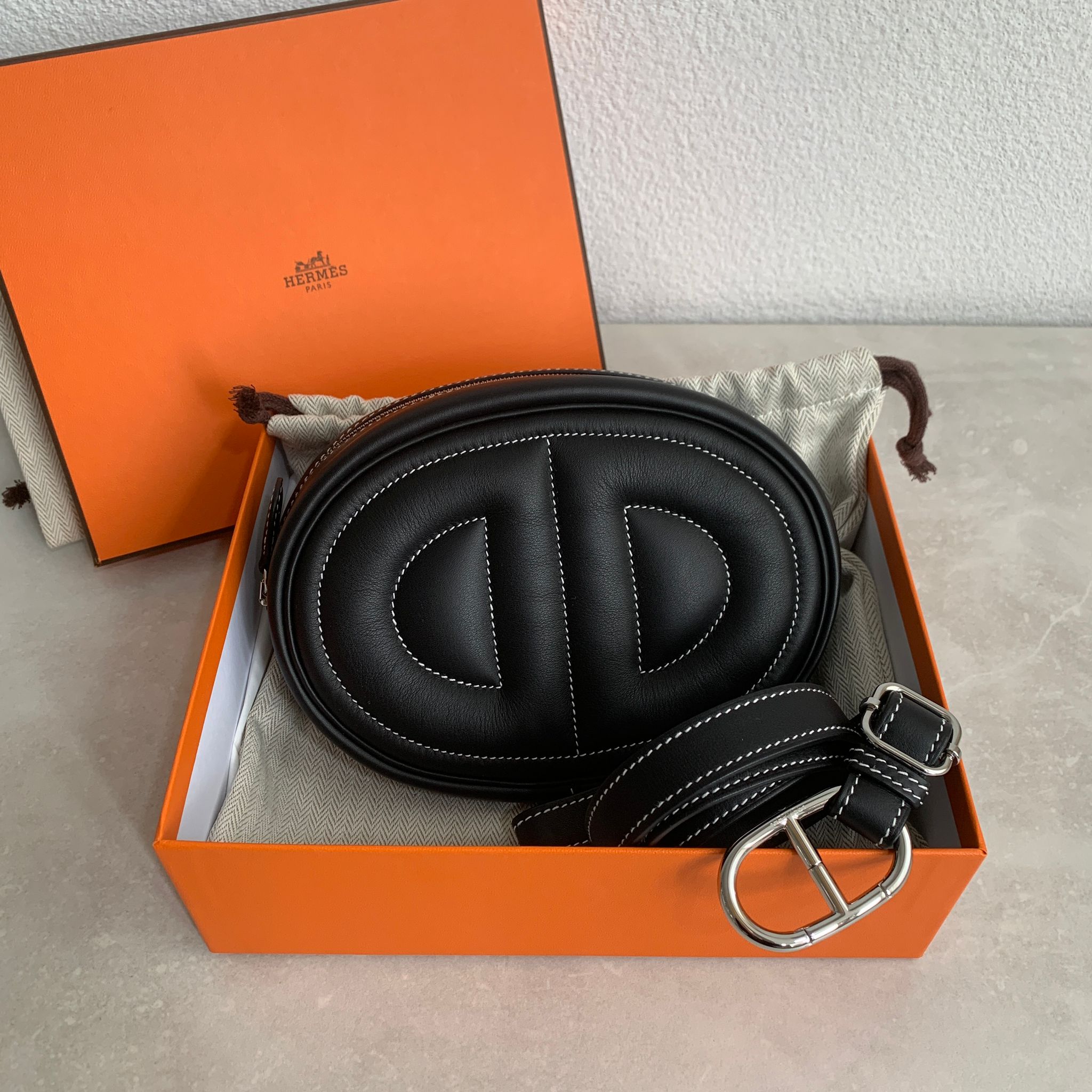 Hermès In The Loop 豬鼻腰包 黑色