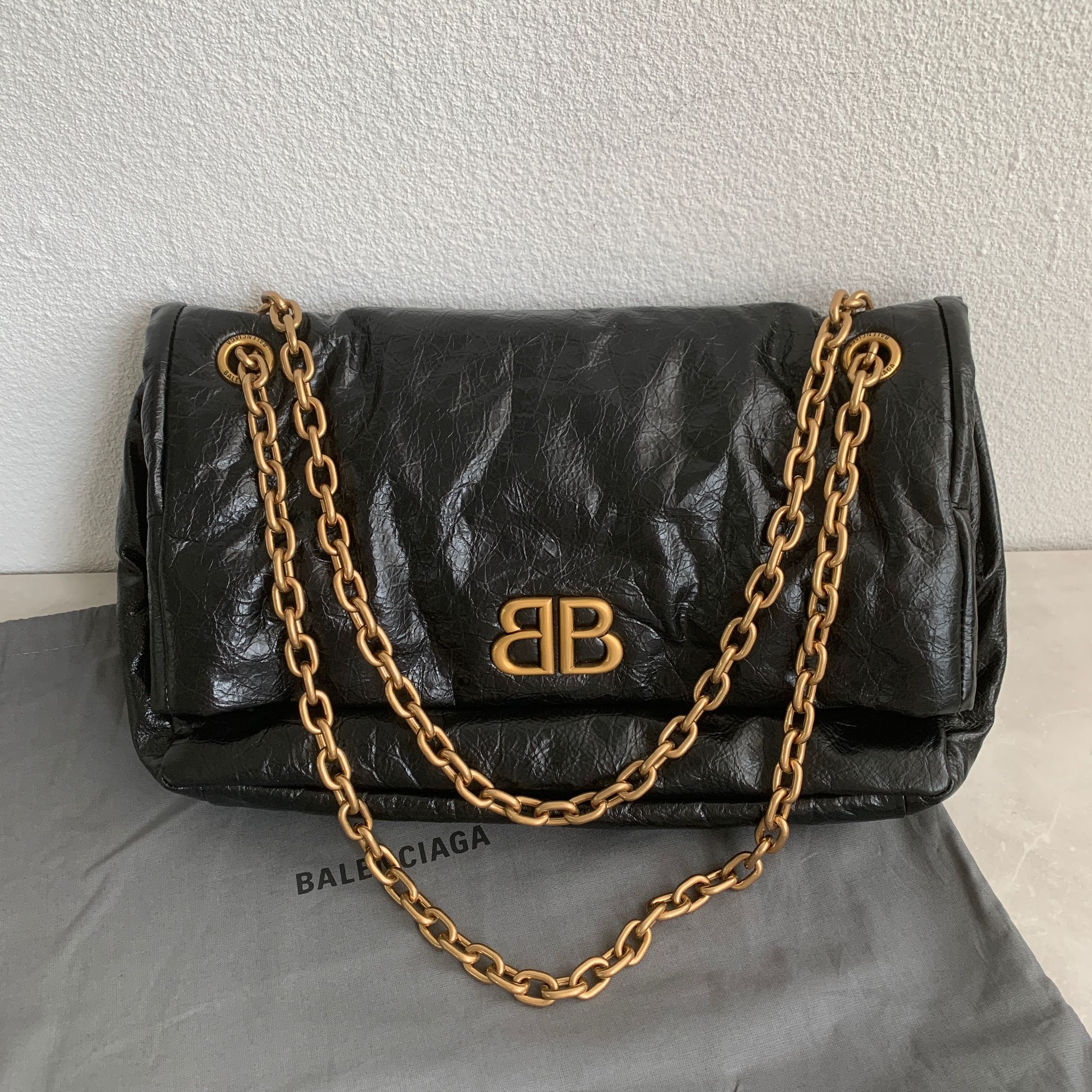 Balenciaga Monaco 黑金鏈帶 中號