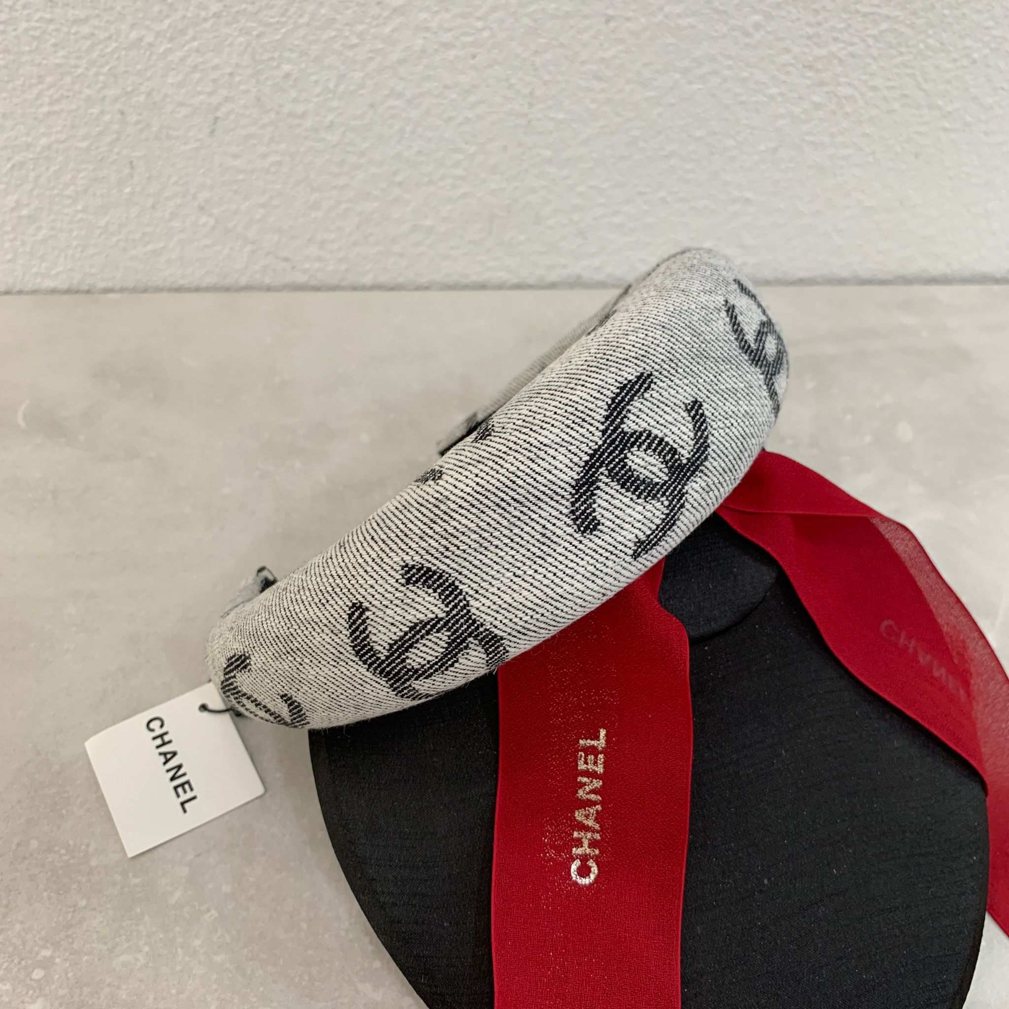 Chanel 22S 滿版雙C牛仔髮箍