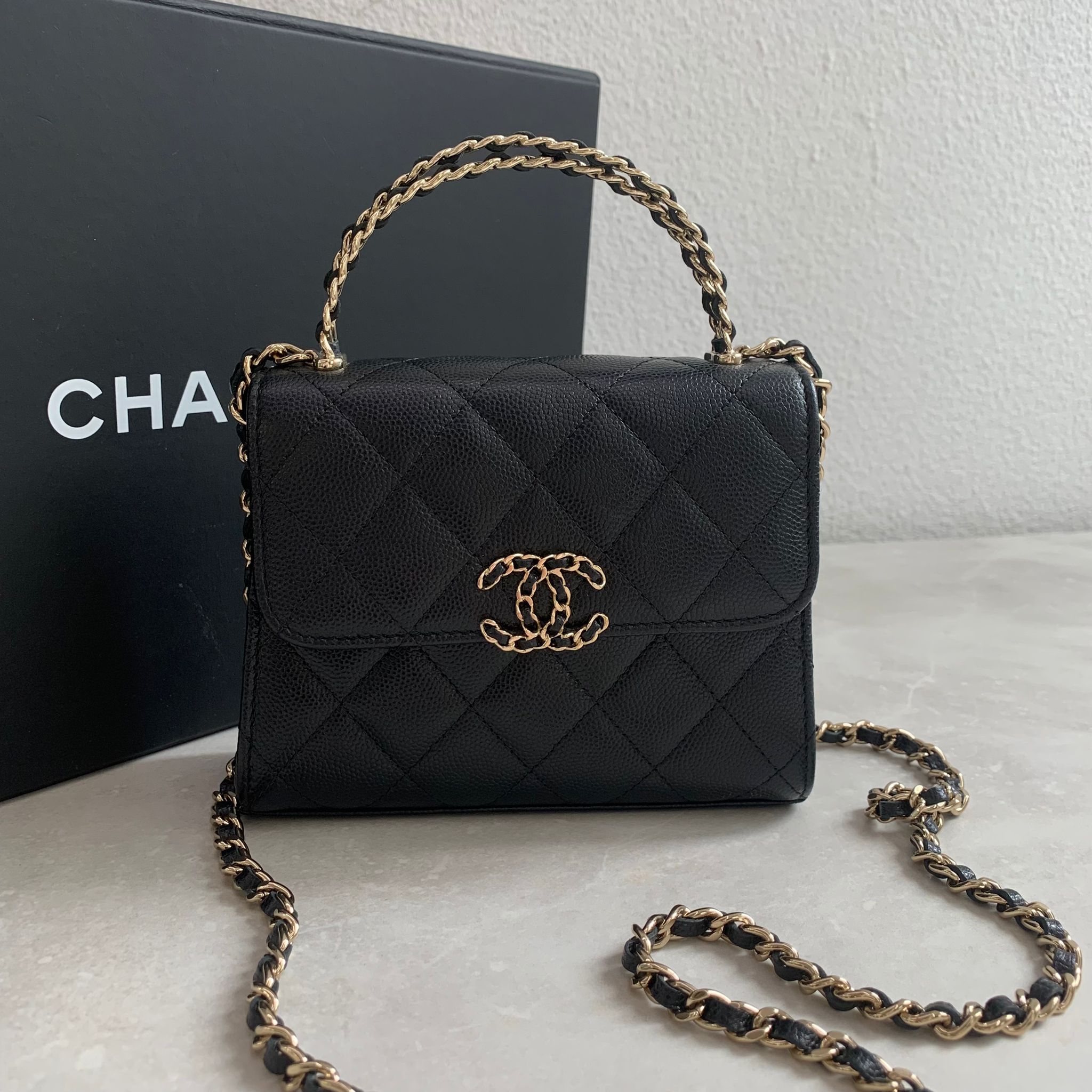 Chanel 23P 交叉金屬手柄小Kelly