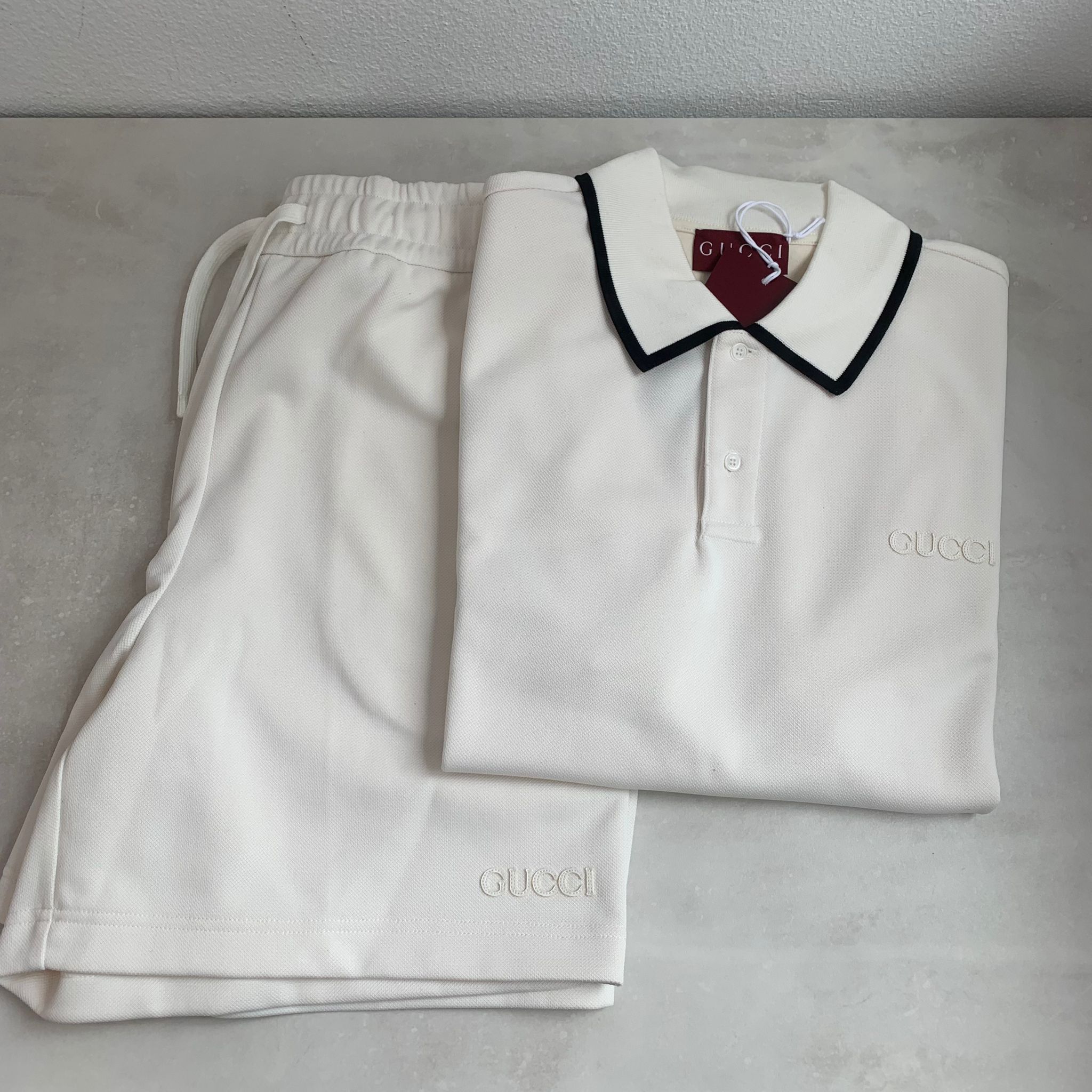 Gucci 白色POLO衫