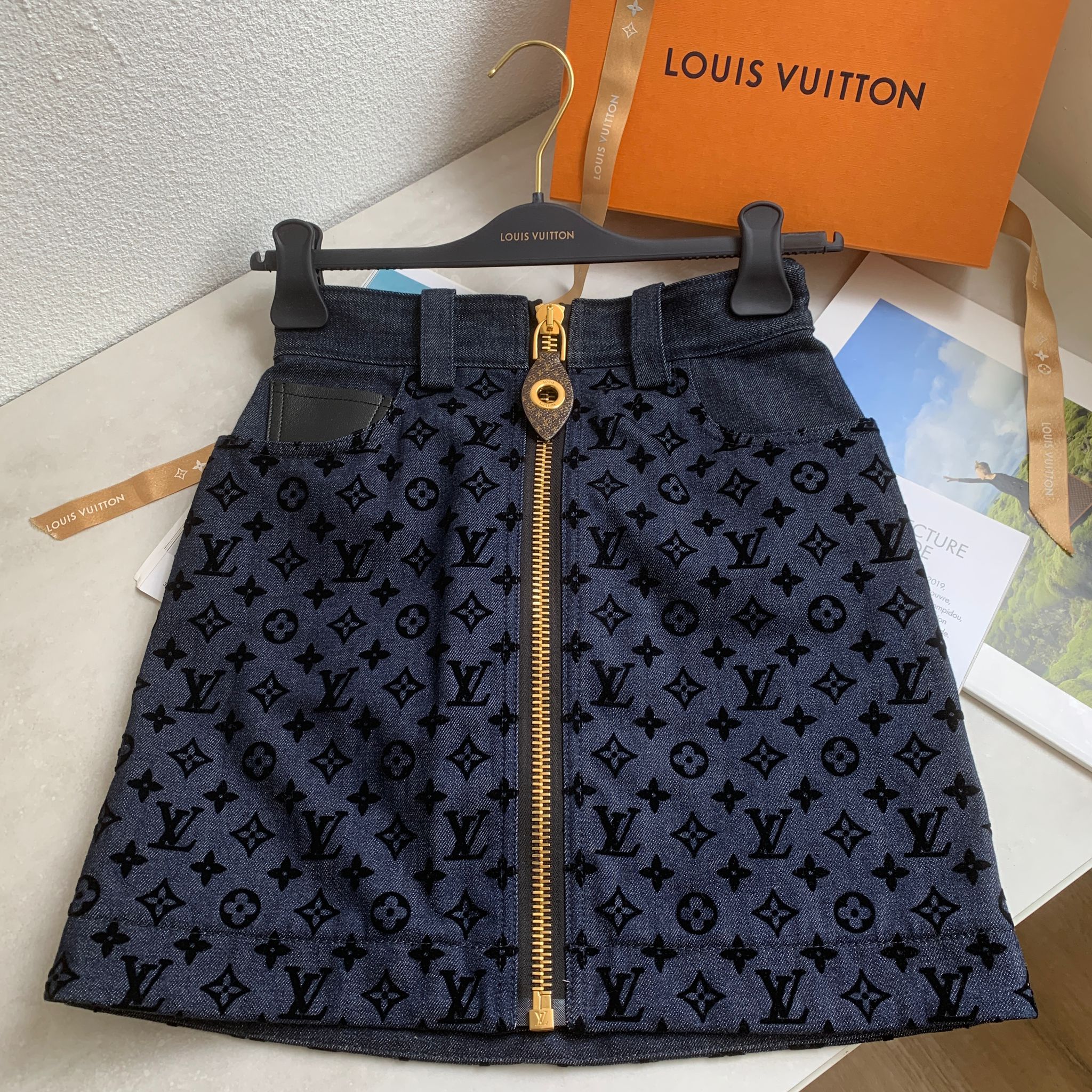 Louis Vuitton Monogram 植絨老花丹寧短裙