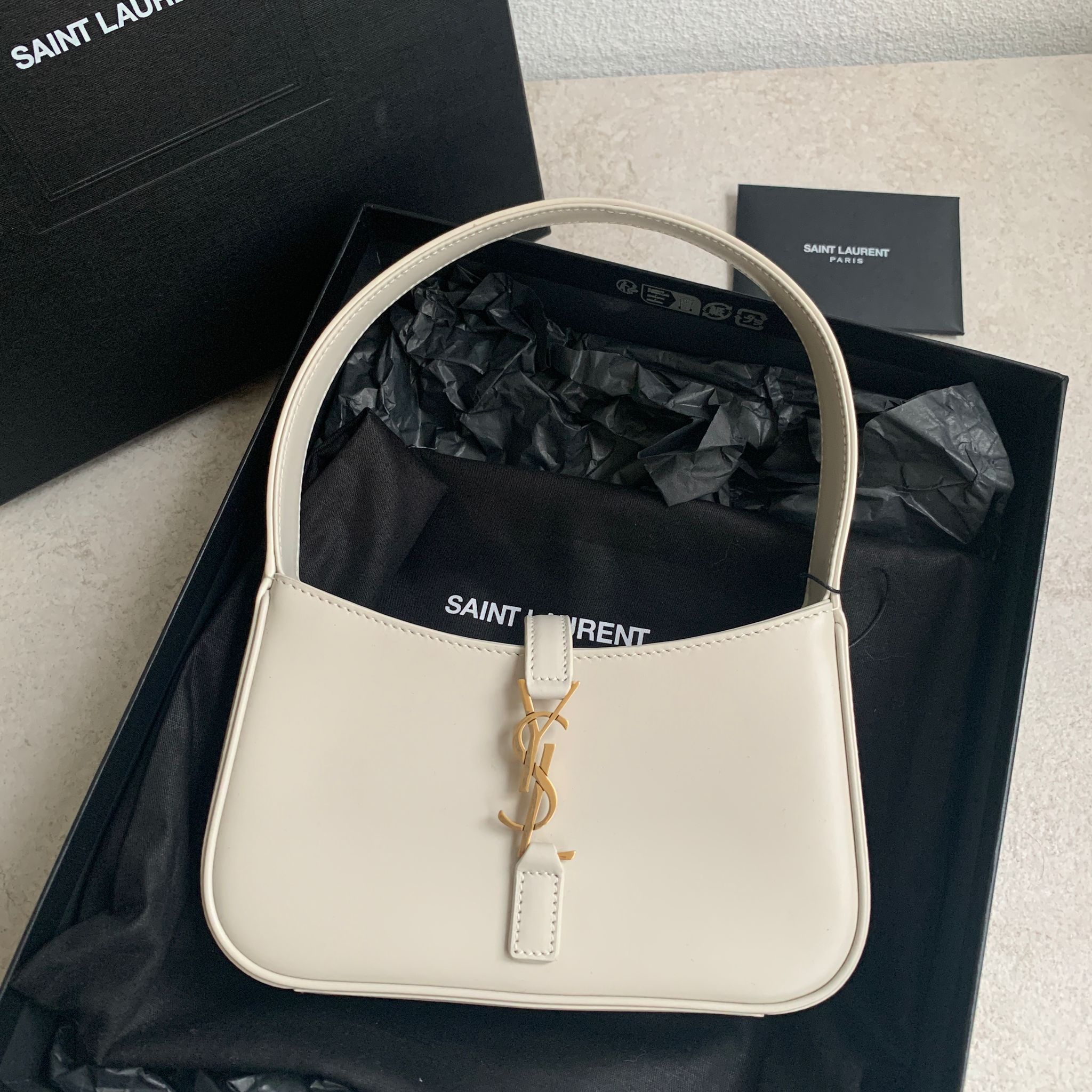 Ysl Saint Laurent Le 5 À米白滑面皮革迷你手袋