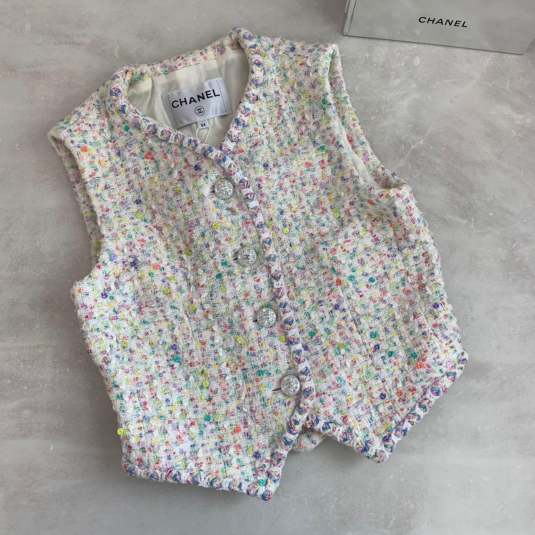 Chanel 23S 彩色亮片編織馬甲