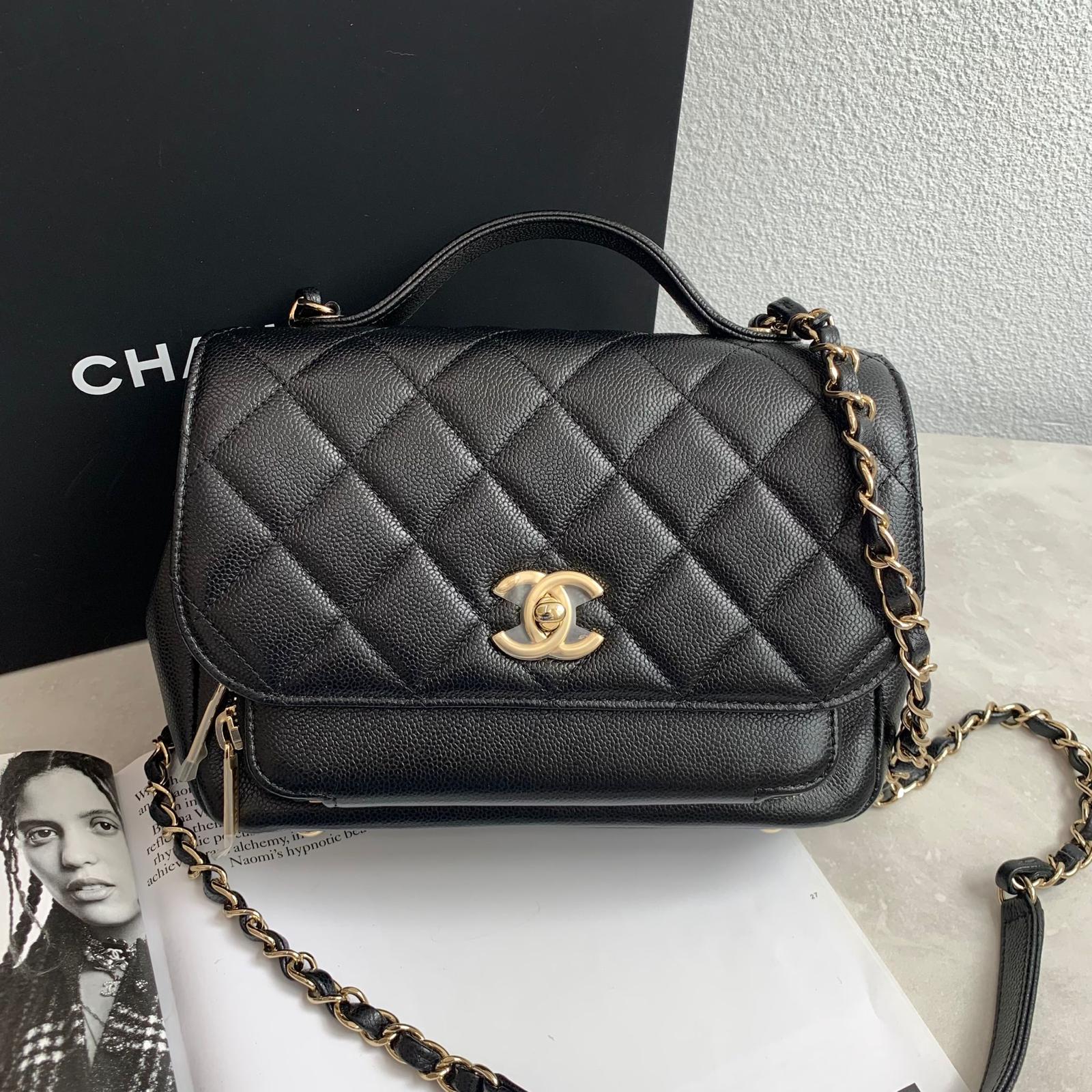 Chanel Business Affinity Flap Bag 黑色荔枝牛皮金釦郵差包 中號