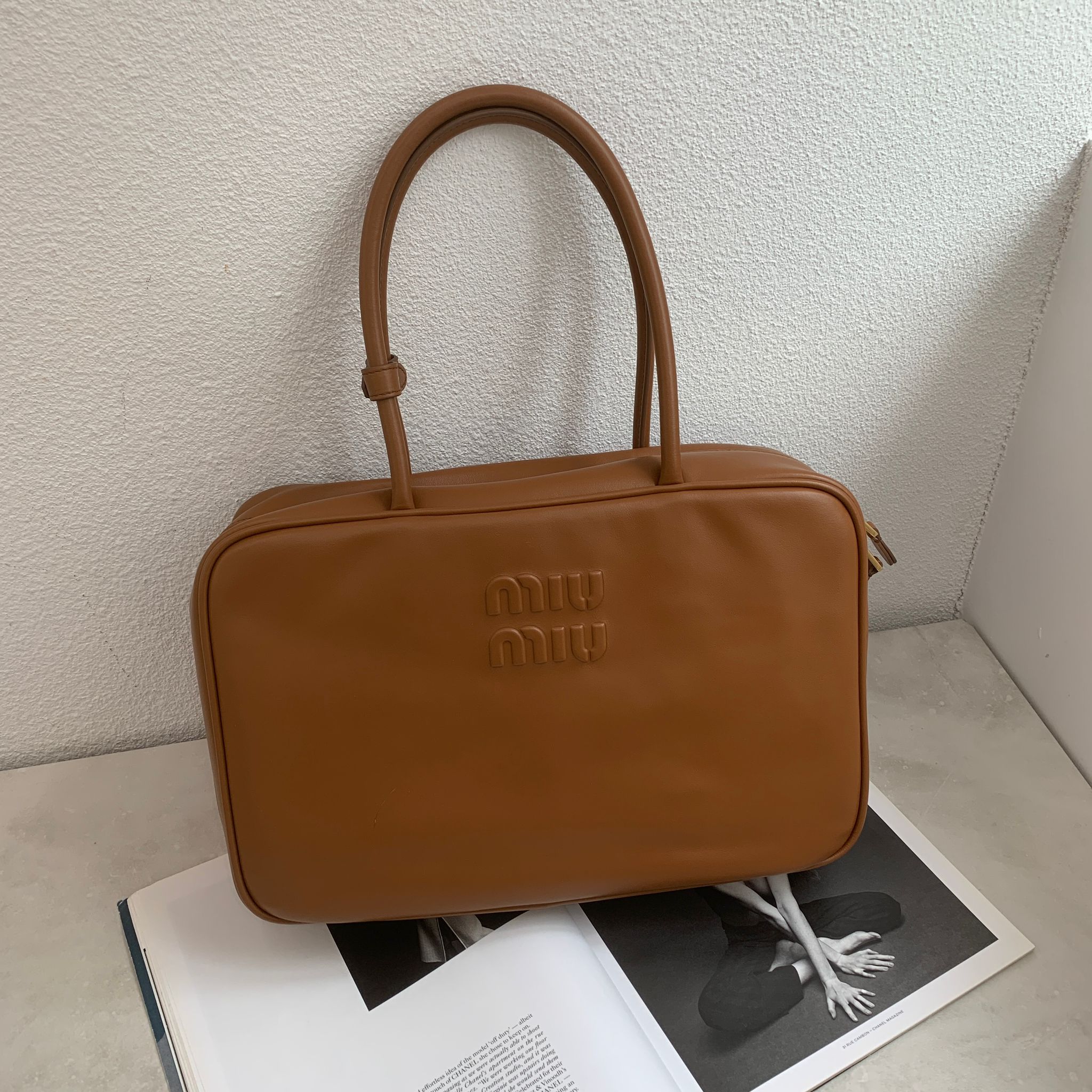 Miumiu Beautiful Leather Bag 皮革包棕色