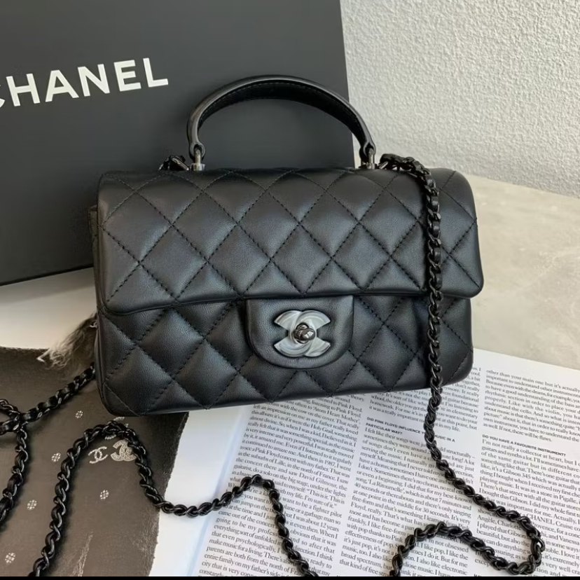 Chanel Mini flap bag cf 20 手把迷你翻蓋包黑黑釦