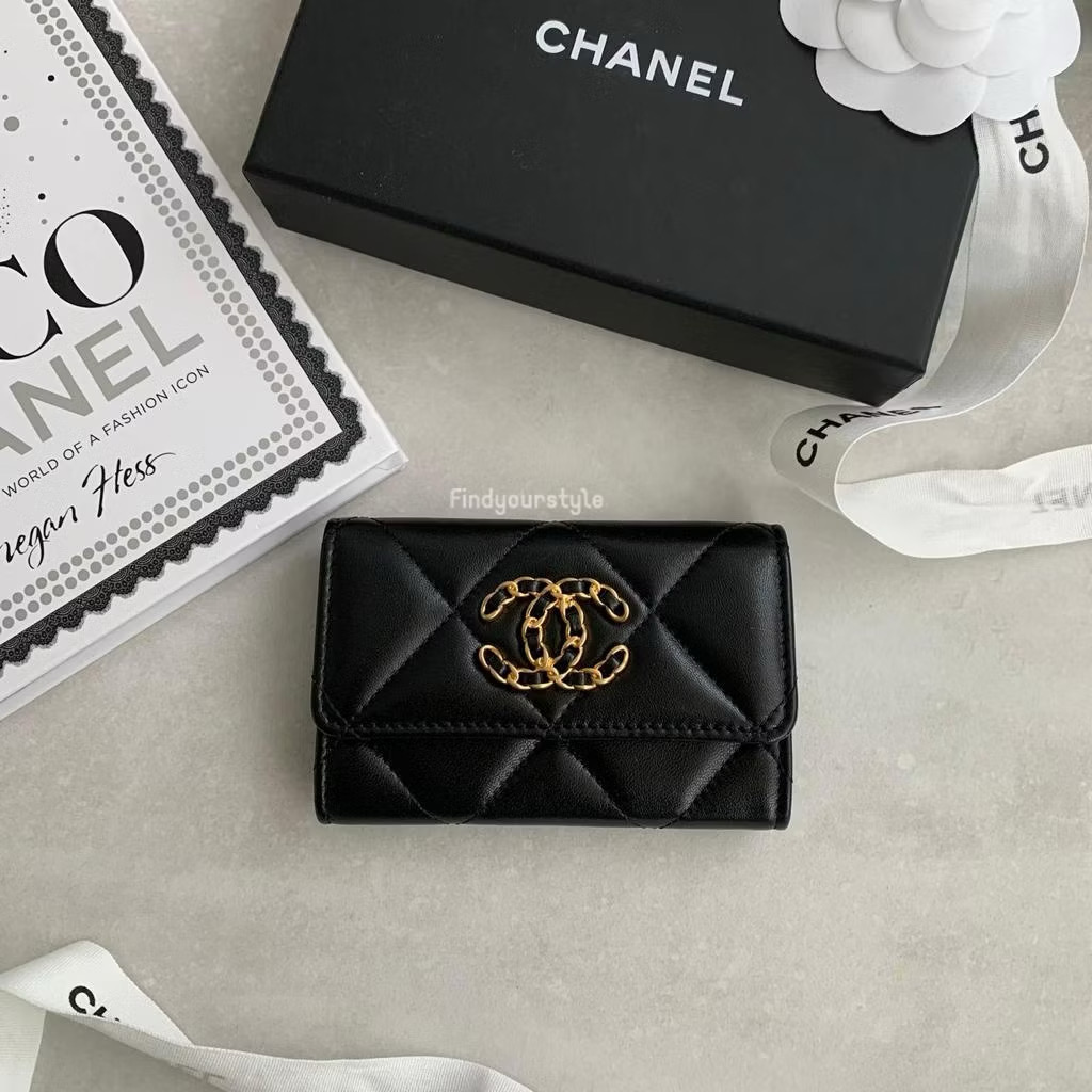 Chanel 19 Small Flap Wallet 19三折小短夾