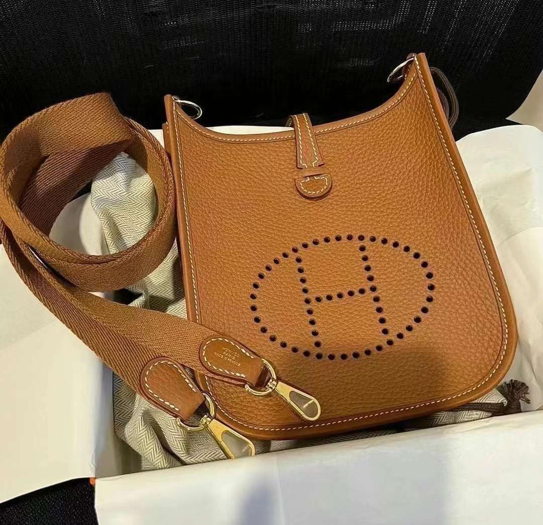 Hermès Mini Evelyne 金棕金釦 Hermès Mini Evelyne 金棕金釦